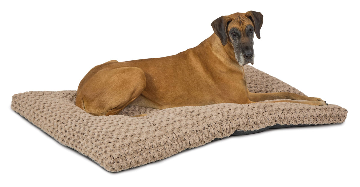 MidWest Homes for Pets Small QuietTime Deluxe Gray Ombré Swirl Plush Pet Bed, Machine Washable, Non-Skid Bottom, Soft Crate Mat for 24-inch Crates